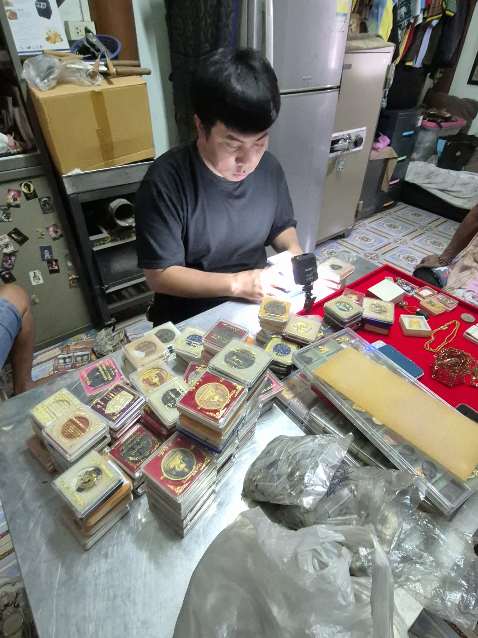 รับเช่าพระเครื่องยอดนิยม - พระบูชา